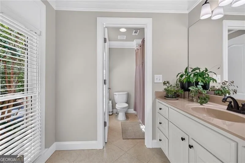 2640 Long Pointe Roswell, GA 30076