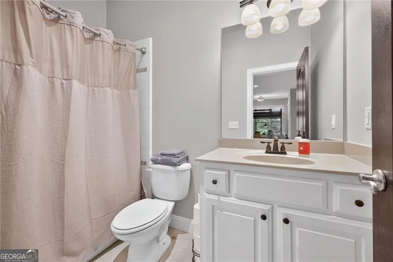 2640 Long Pointe Roswell, GA 30076