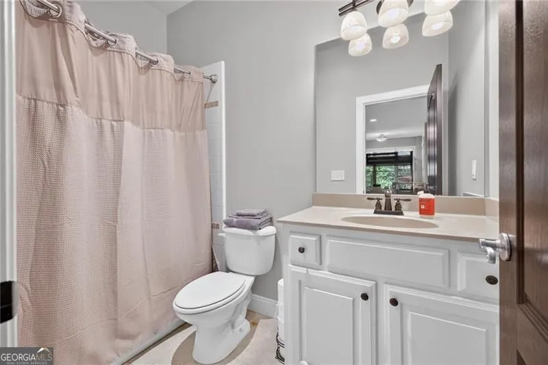 2640 Long Pointe Roswell, GA 30076