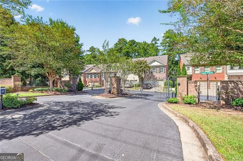 2640 Long Pointe Roswell, GA 30076