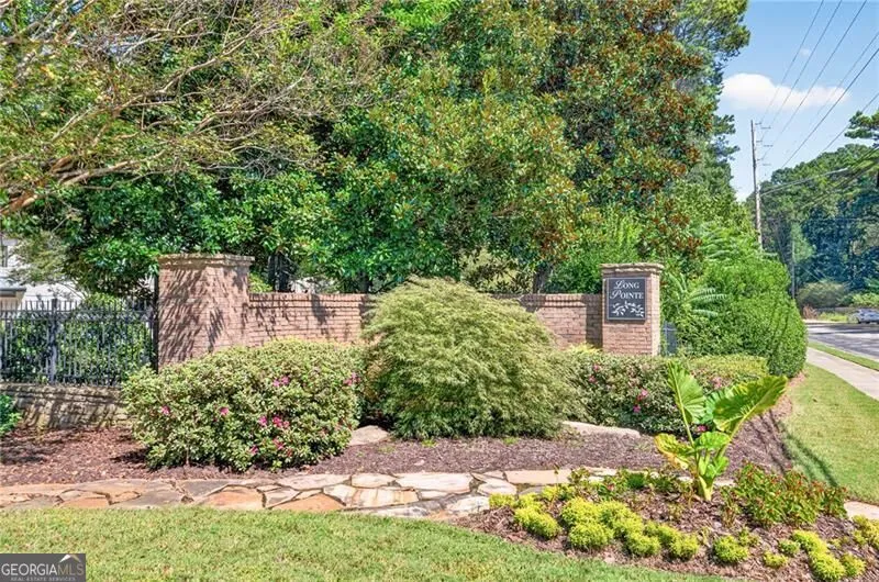 2640 Long Pointe Roswell, GA 30076