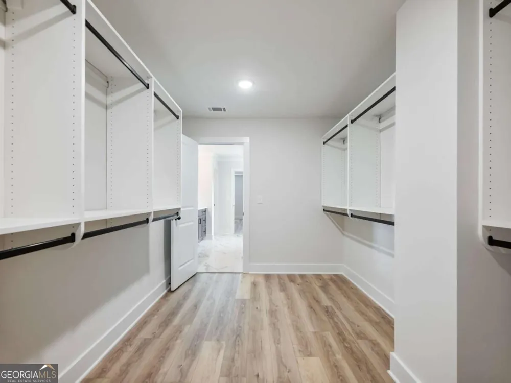 4260 Hosch Reserve DR Buford, GA 30519