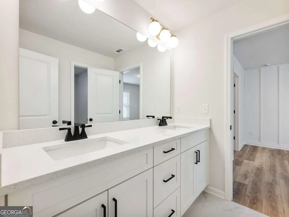 4260 Hosch Reserve DR Buford, GA 30519