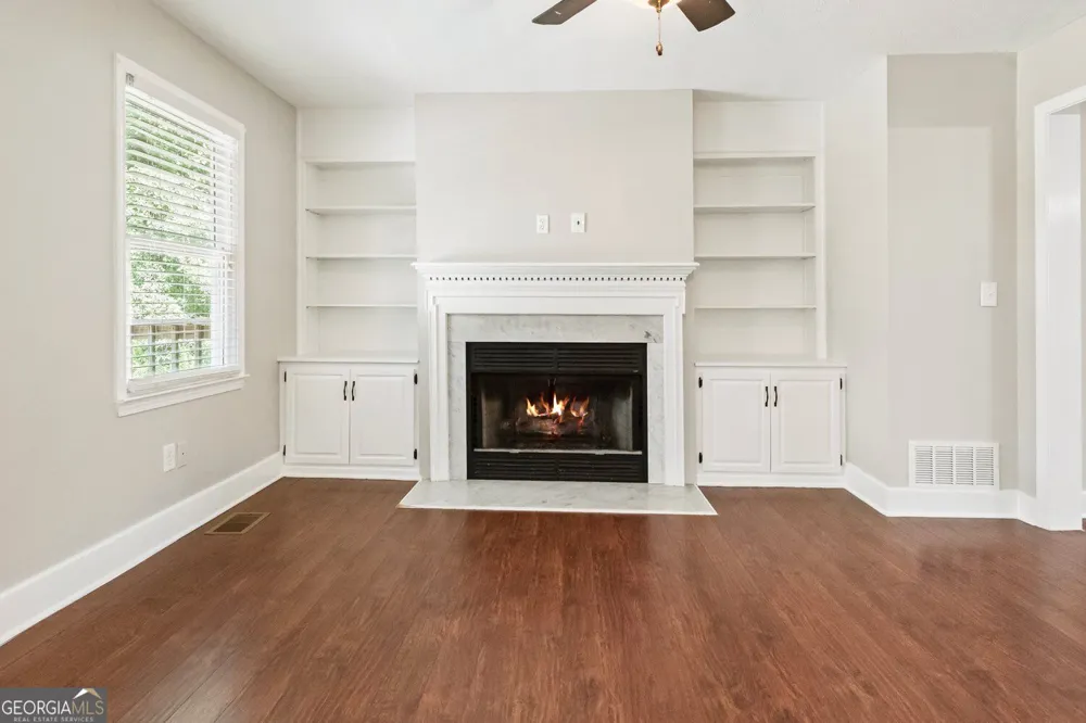 121 W Allison CIR Carrollton, GA 30117