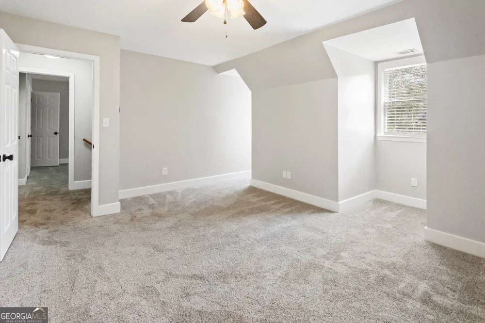 121 W Allison CIR Carrollton, GA 30117