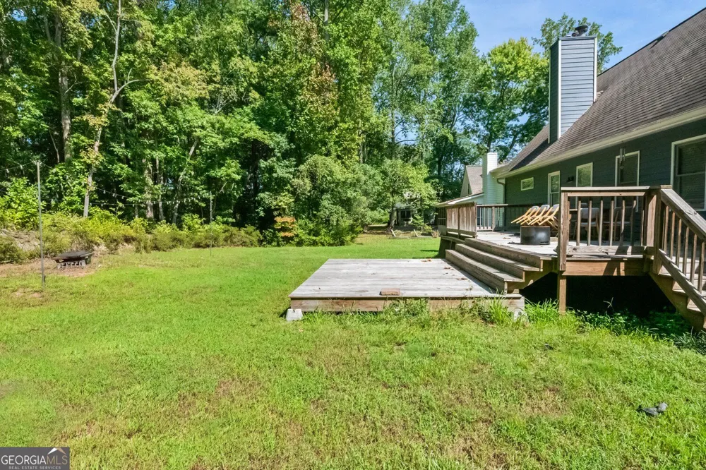 121 W Allison CIR Carrollton, GA 30117