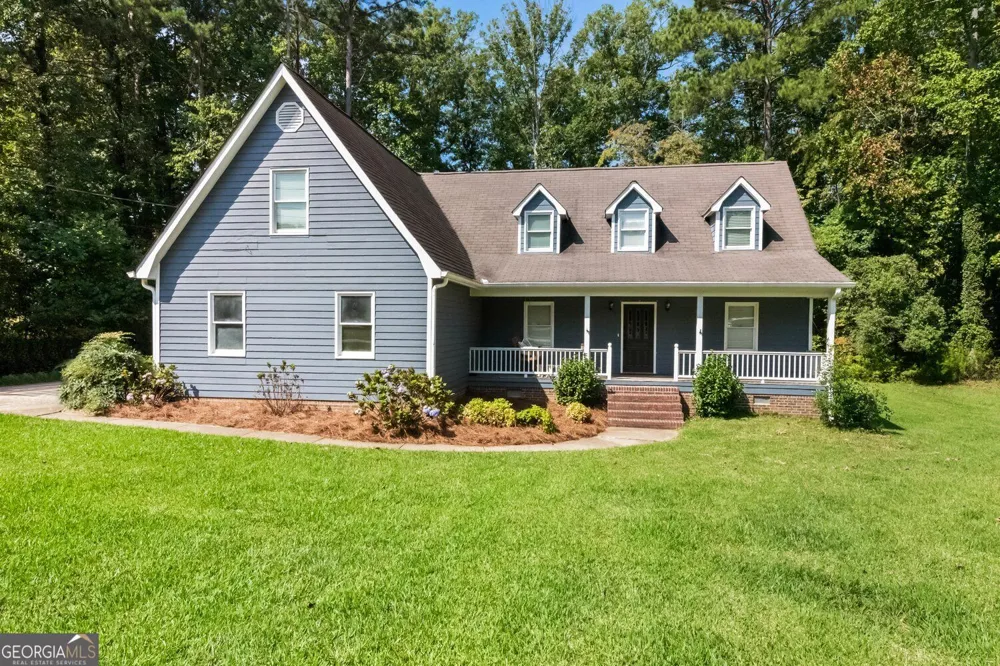 121 W Allison CIR Carrollton, GA 30117