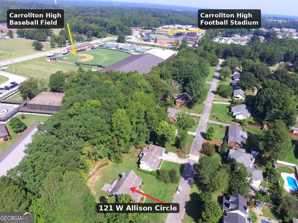 121 W Allison CIR Carrollton, GA 30117