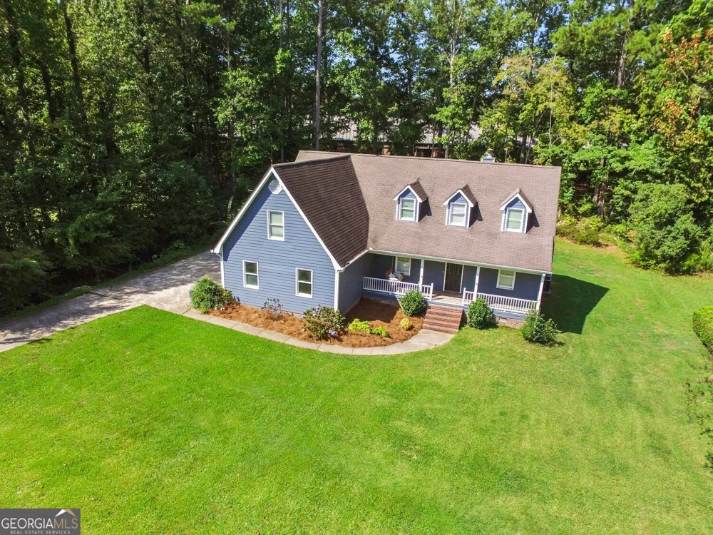 121 W Allison CIR Carrollton, GA 30117