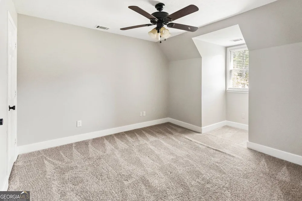 121 W Allison CIR Carrollton, GA 30117