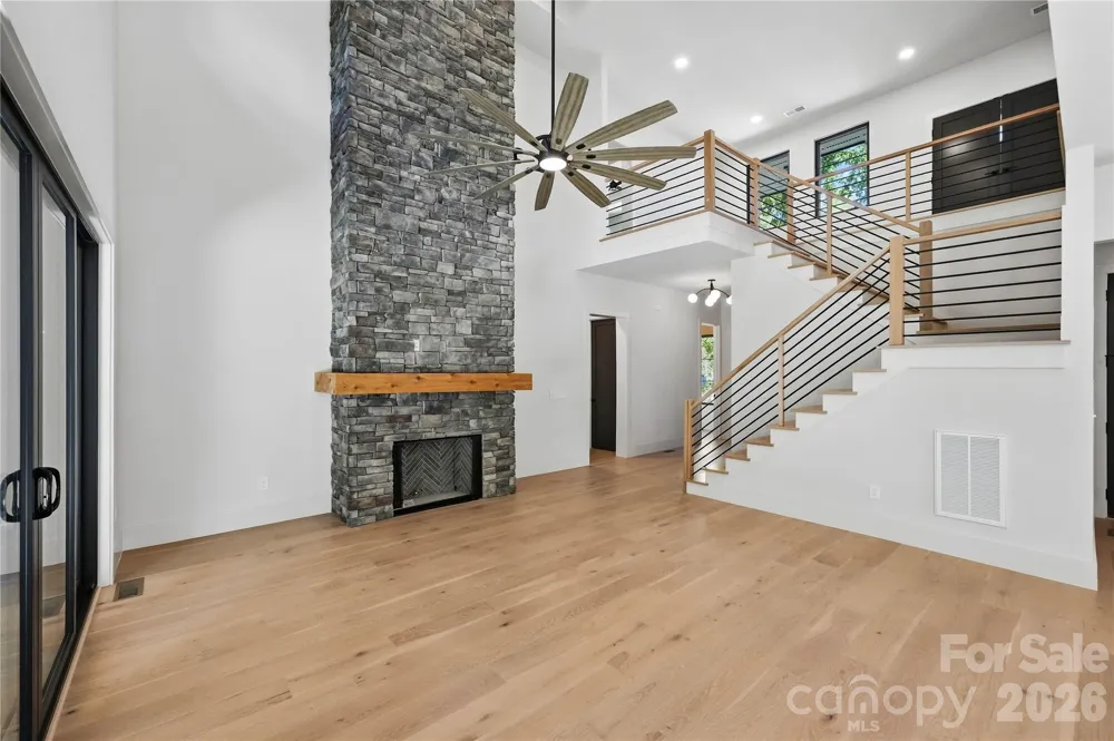 1433 Sharon Amity Road Charlotte, NC 28211