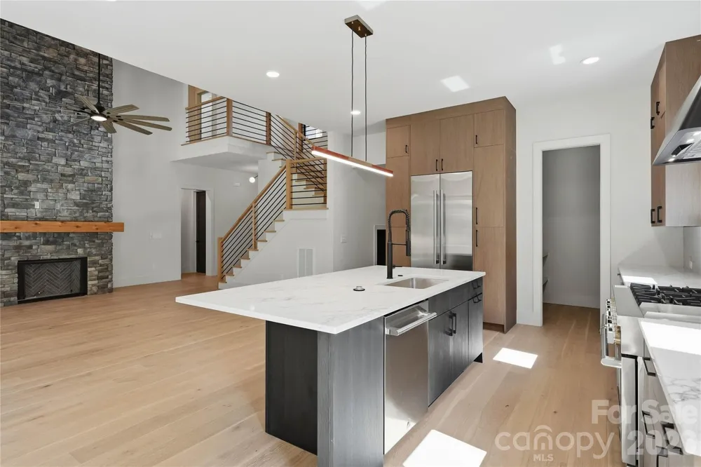 1433 Sharon Amity Road Charlotte, NC 28211