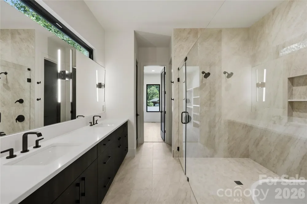 1433 Sharon Amity Road Charlotte, NC 28211