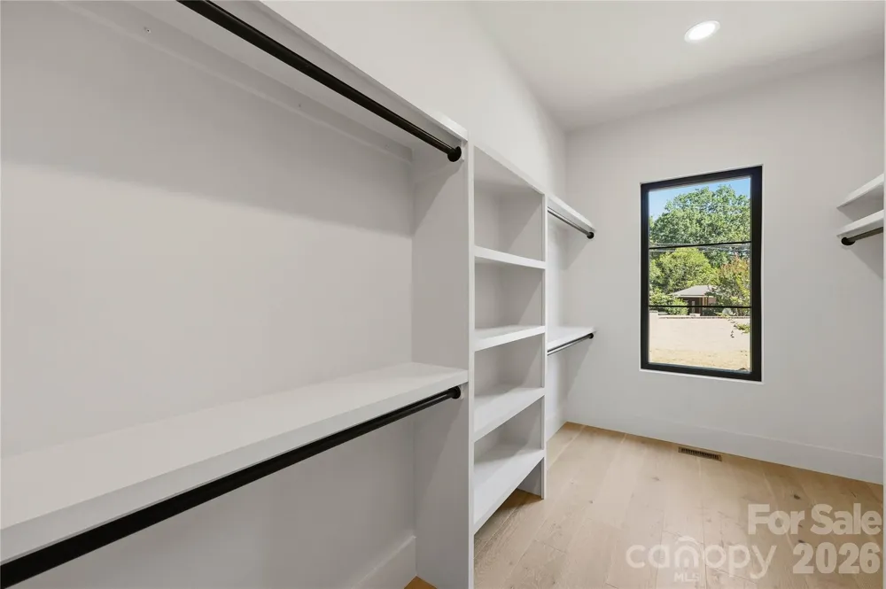 1433 Sharon Amity Road Charlotte, NC 28211