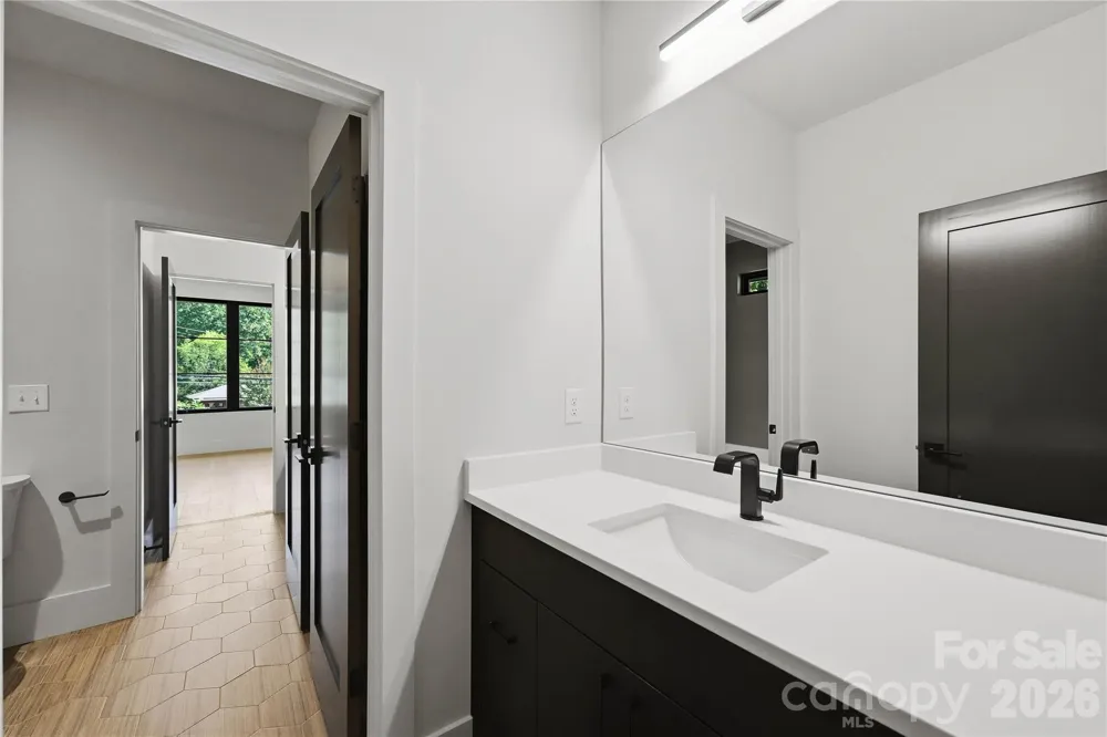 1433 Sharon Amity Road Charlotte, NC 28211