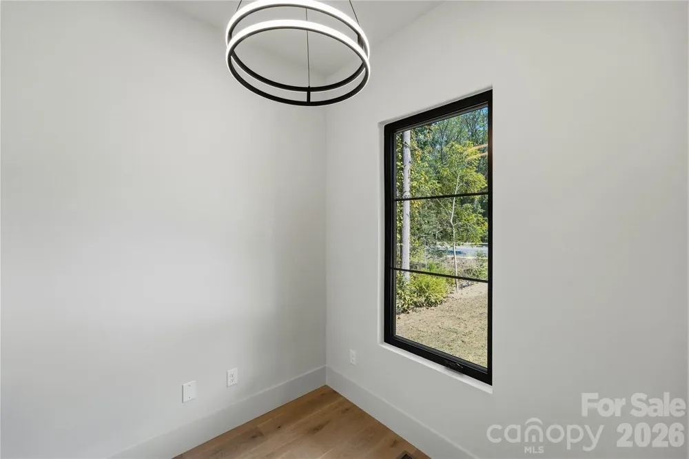 1433 Sharon Amity Road Charlotte, NC 28211