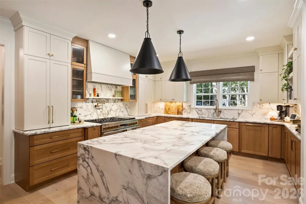 7501 Big Buck Trail Waxhaw, NC 28173