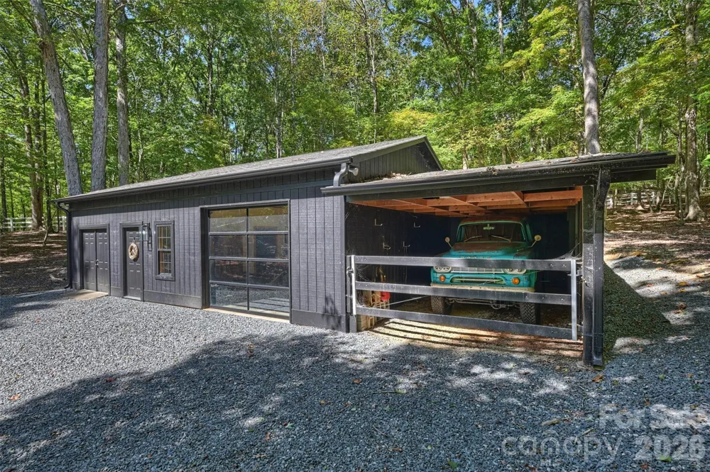 7501 Big Buck Trail Waxhaw, NC 28173