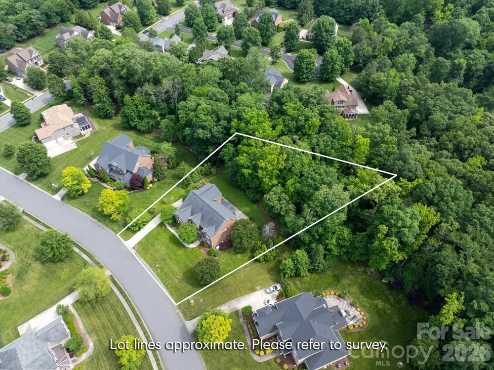 409 Running Horse Lane Waxhaw, NC 28173