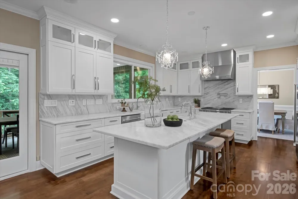 409 Running Horse Lane Waxhaw, NC 28173