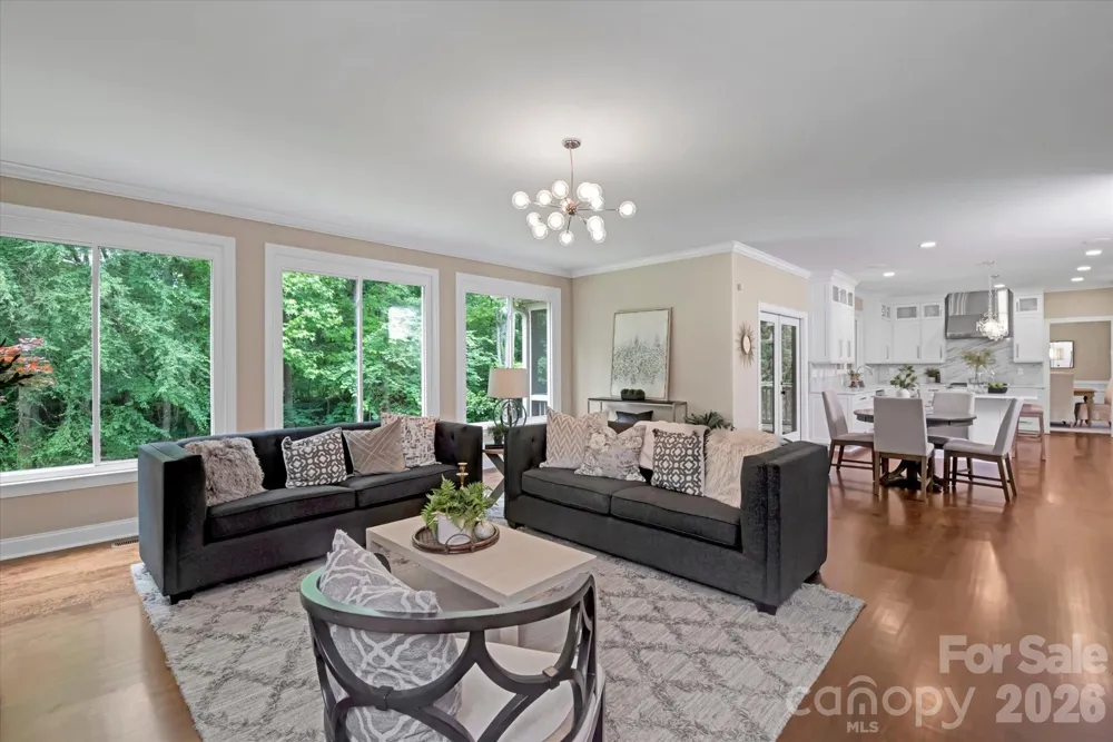 409 Running Horse Lane Waxhaw, NC 28173