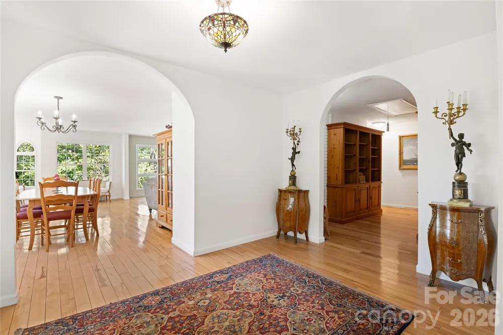 3 Northwood Road Asheville, NC 28804