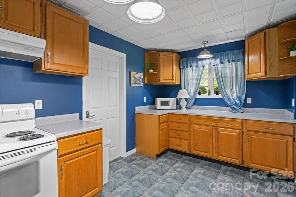 3 Northwood Road Asheville, NC 28804