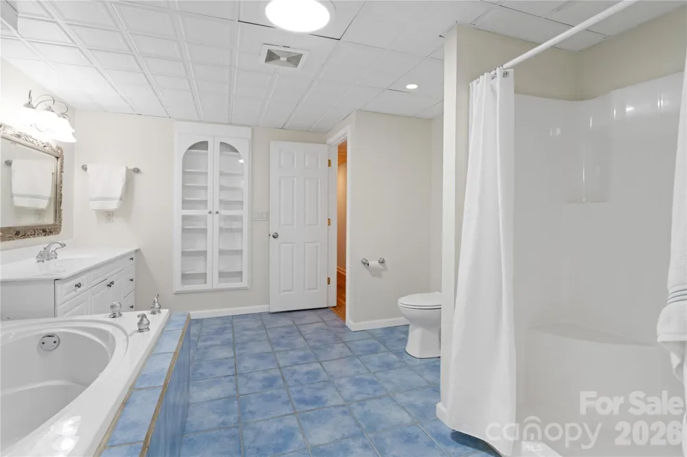 3 Northwood Road Asheville, NC 28804