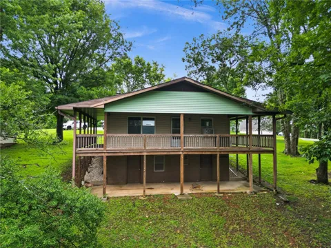 13437 Holly Lane