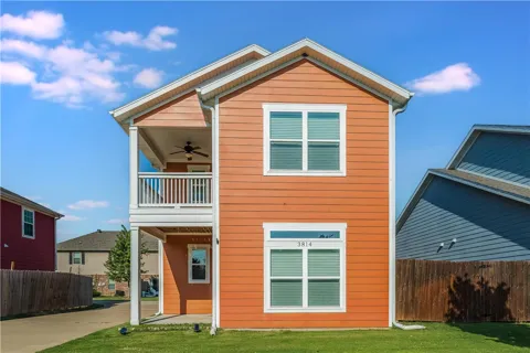 3814 SW Peachwood Drive
