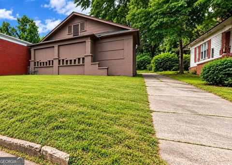 783 Cascade AVE SW