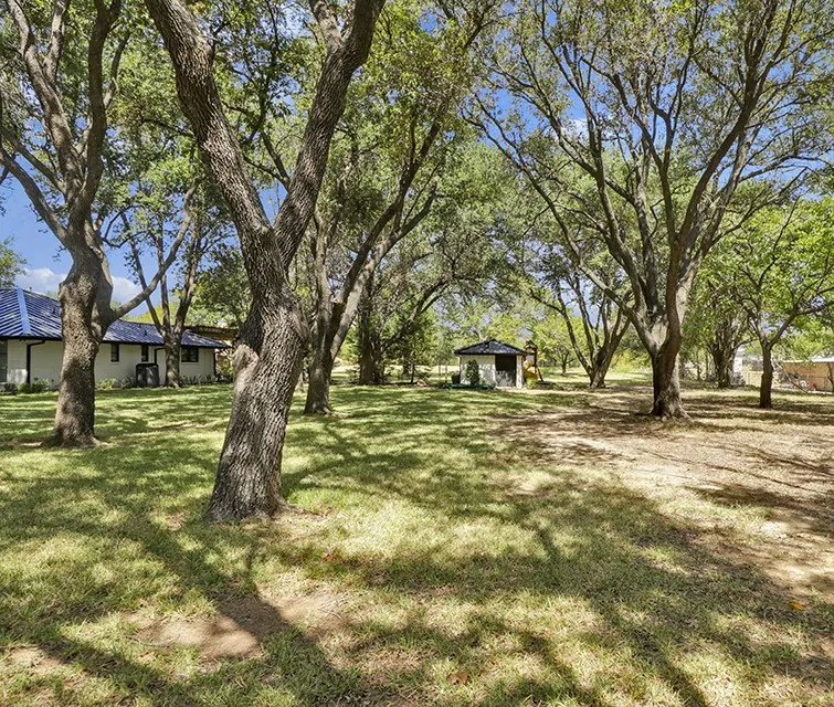210 Black Drive Colleyville, TX 76034
