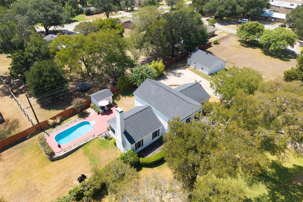 109 Lilac Lane Gun Barrel City, TX 75156