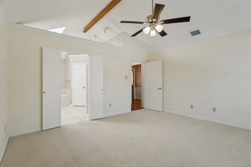 1927 E Branch Hollow Drive Carrollton, TX 75007