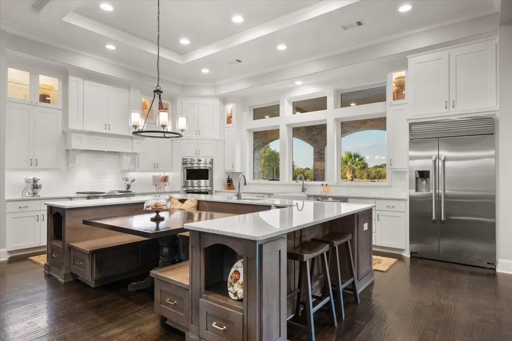 10613 Kyle Circle Burleson, TX 76028