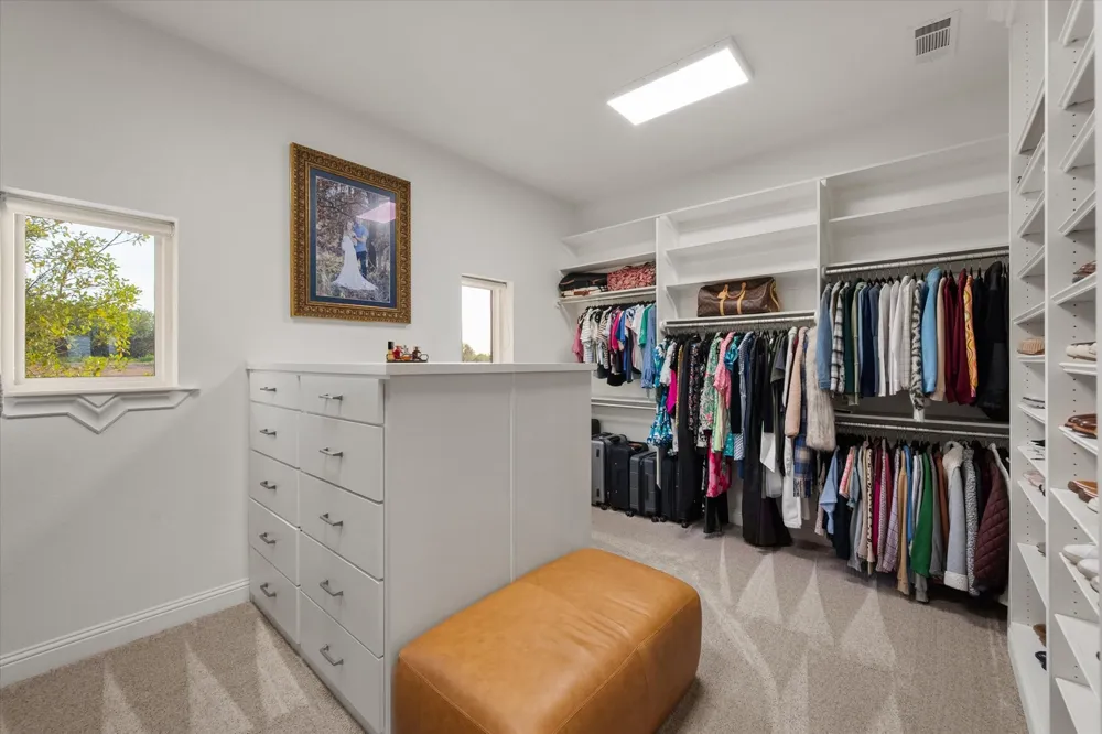 10613 Kyle Circle Burleson, TX 76028