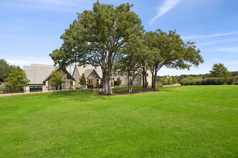 2001 Brazos Court Westlake, TX 76262
