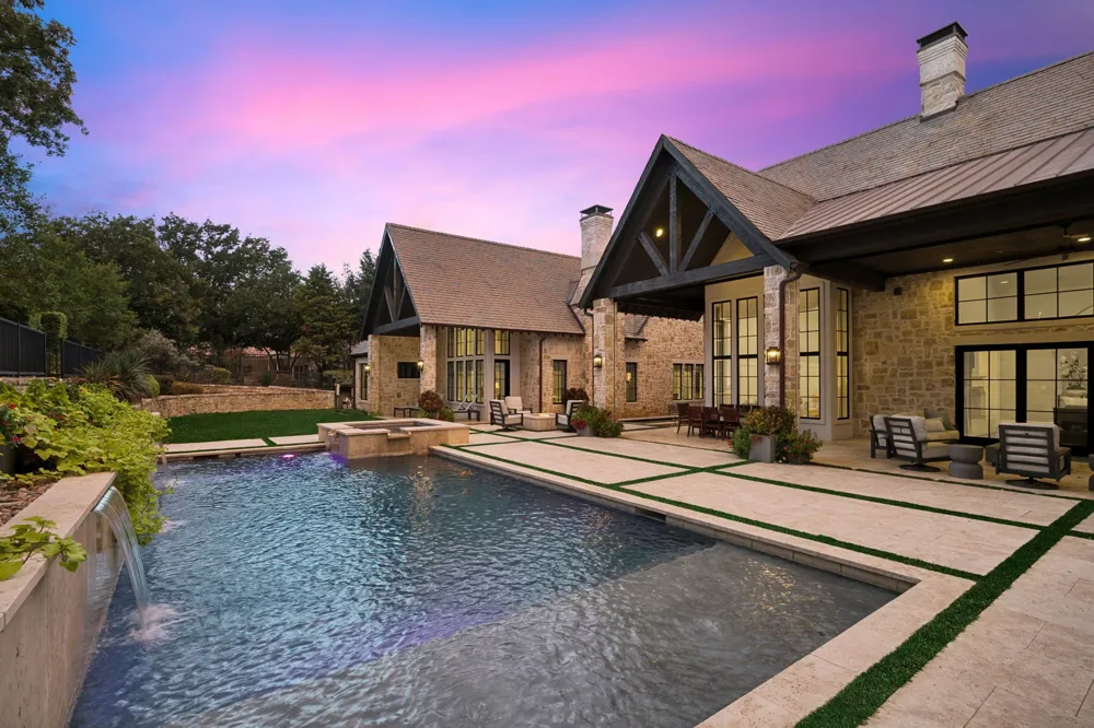 2001 Brazos Court Westlake, TX 76262