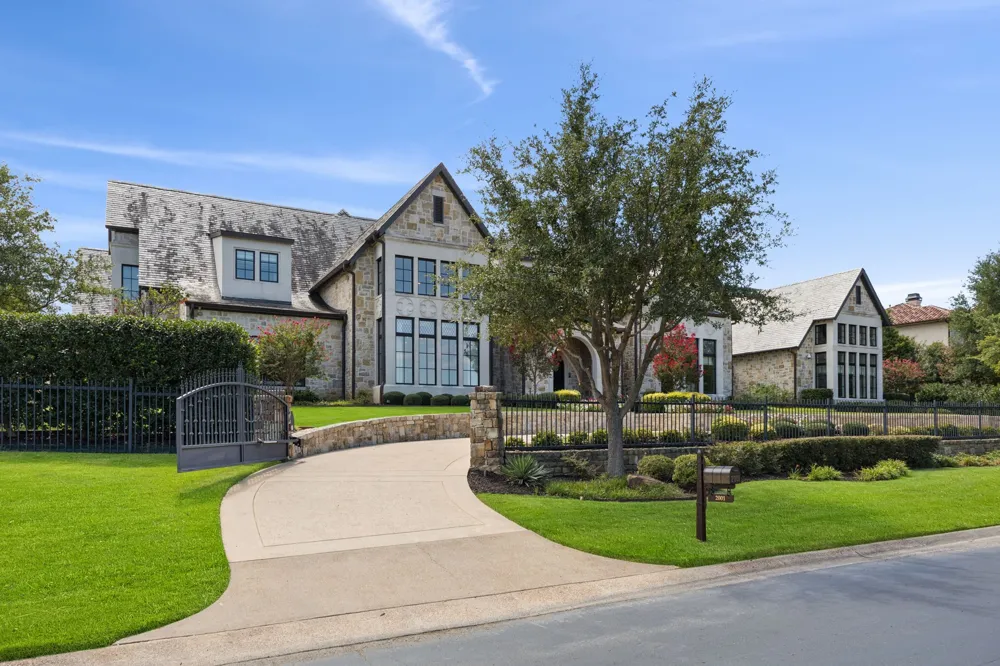 2001 Brazos Court Westlake, TX 76262