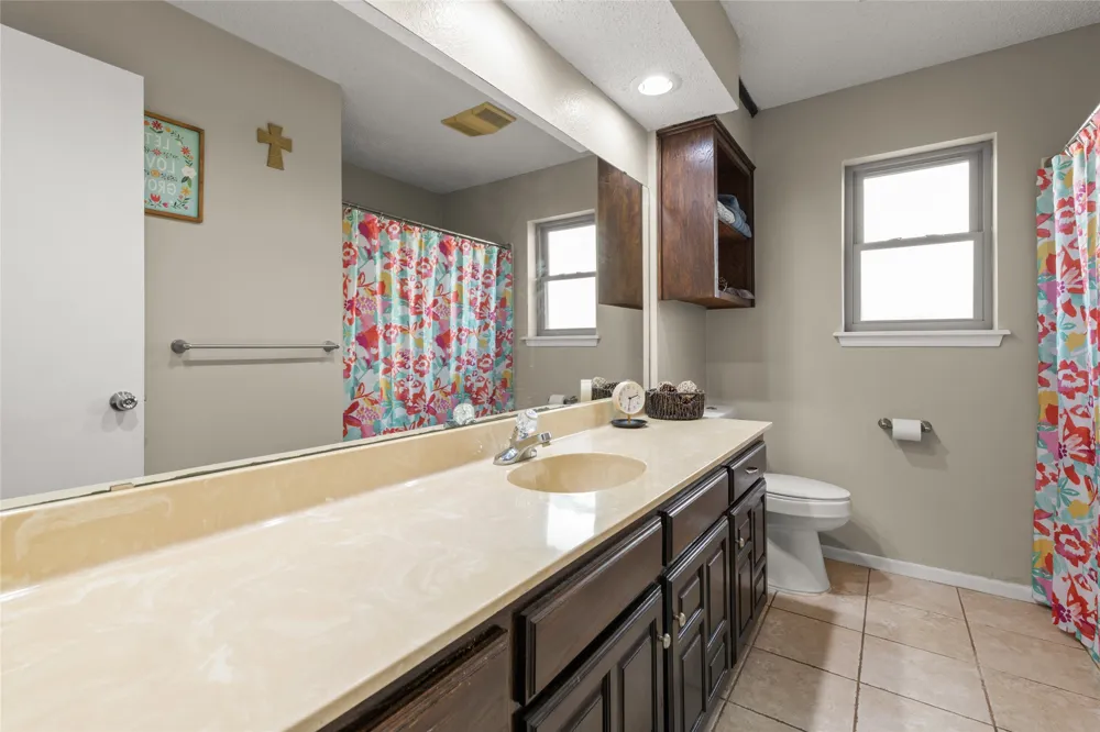 5241 Meadowick Lane Abilene, TX 79606