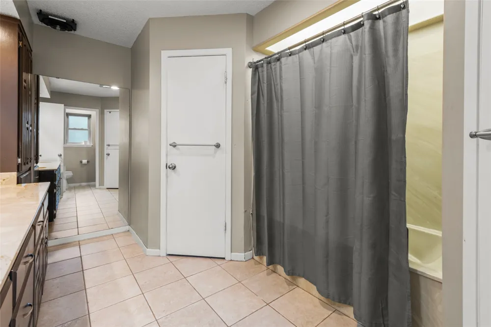 5241 Meadowick Lane Abilene, TX 79606
