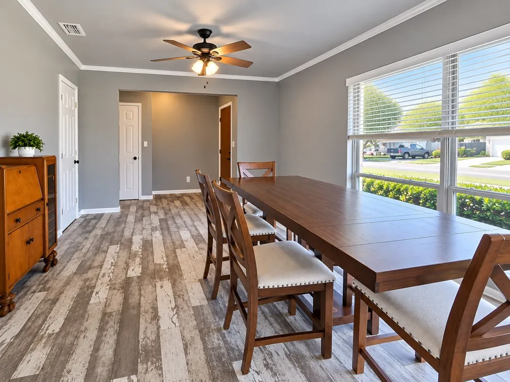 224 E 9th Street Bonham, TX 75418