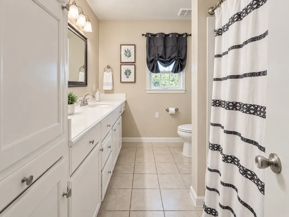 224 E 9th Street Bonham, TX 75418