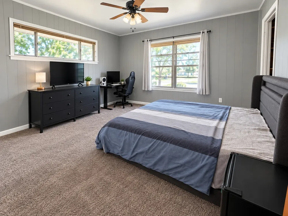 224 E 9th Street Bonham, TX 75418