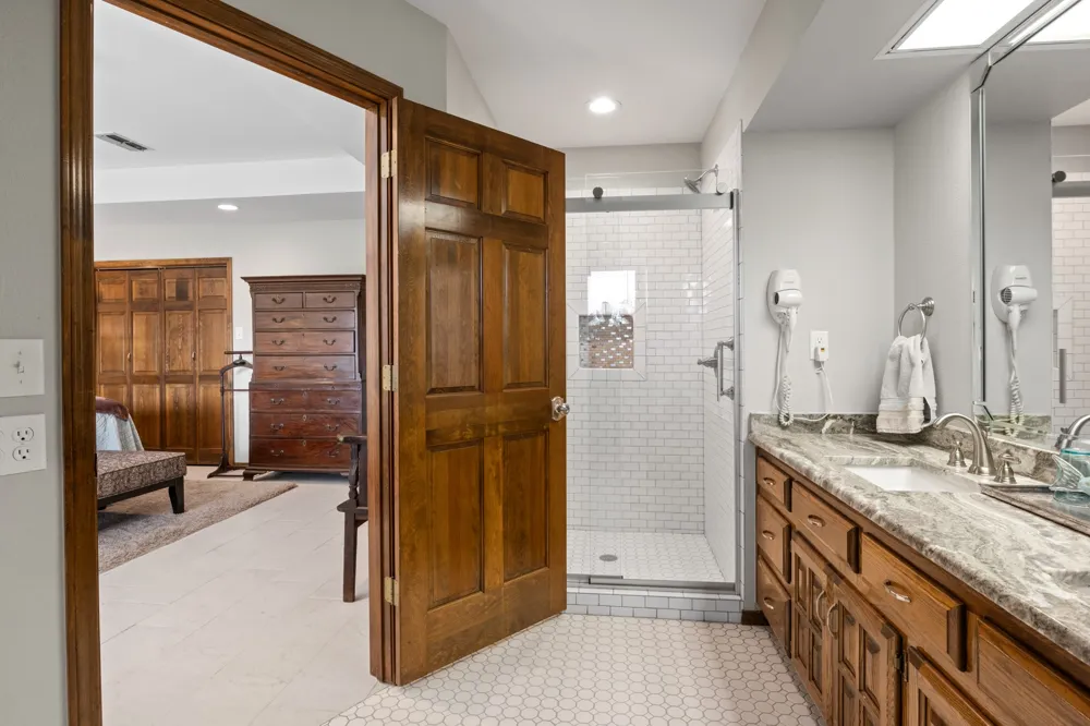 178 County Road 2137 Pittsburg, TX 75686