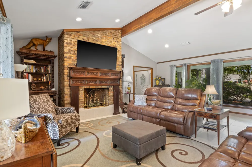 178 County Road 2137 Pittsburg, TX 75686