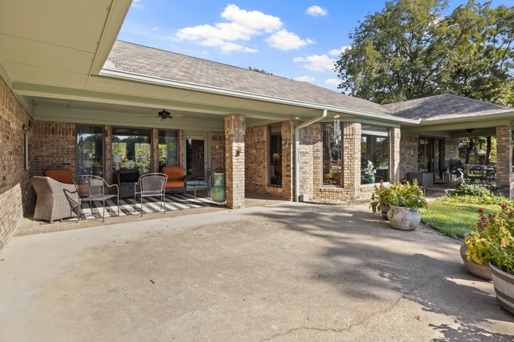 178 County Road 2137 Pittsburg, TX 75686