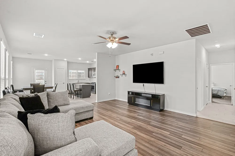 10812 Pinyon Court Fort Worth, TX 76108