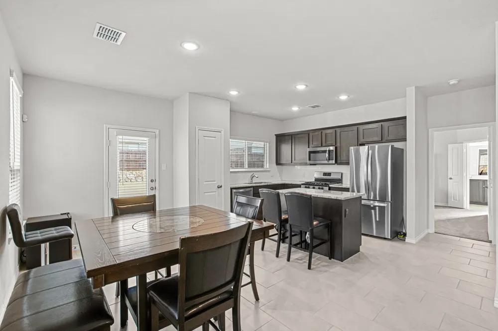 10812 Pinyon Court Fort Worth, TX 76108