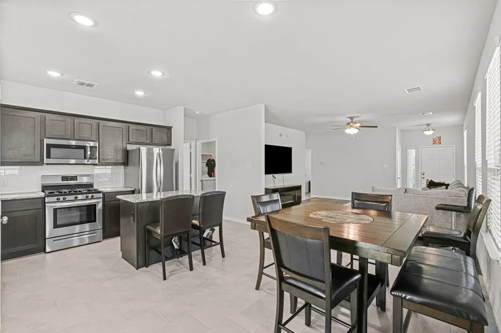 10812 Pinyon Court Fort Worth, TX 76108